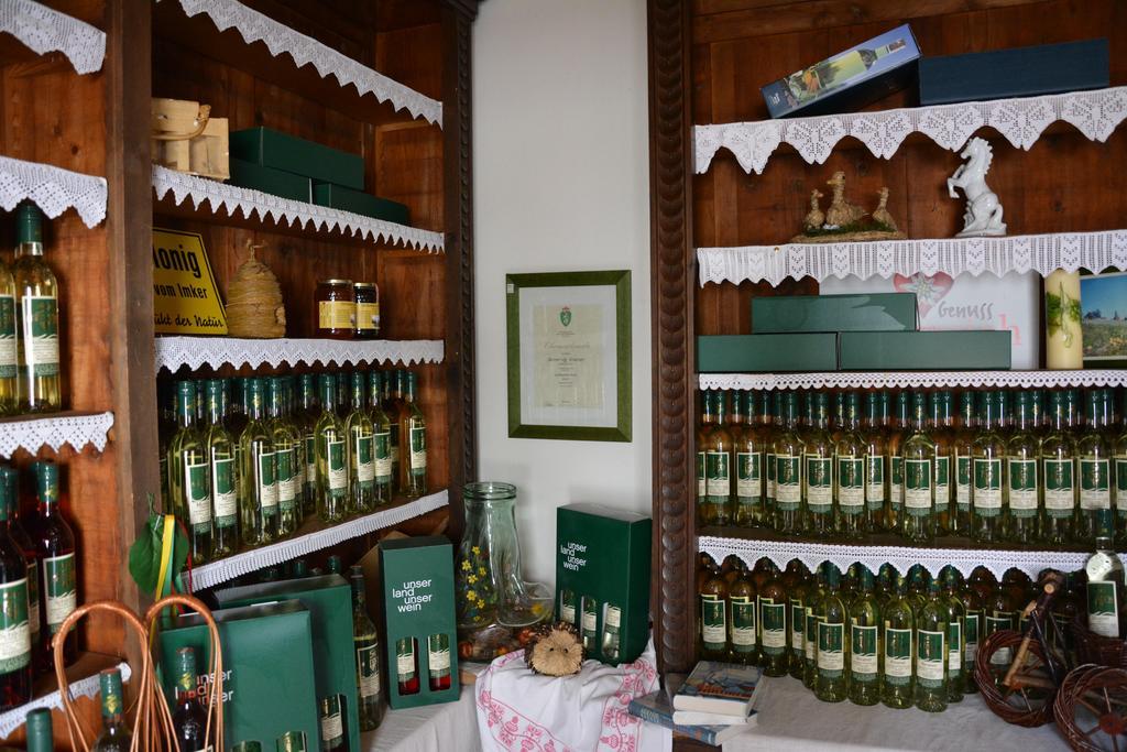 Weingut Seiner Vlg. Kraxner Greisdorf Exterior foto